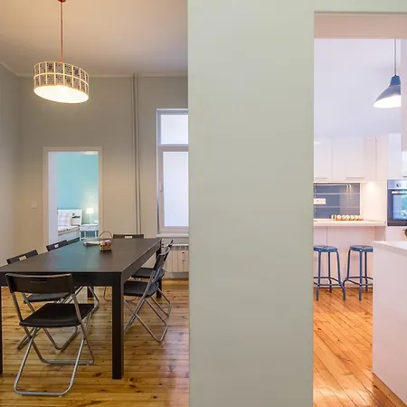 Apartment Poker Style In Heart In The *