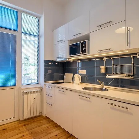 Apartment Poker Style In Heart In The